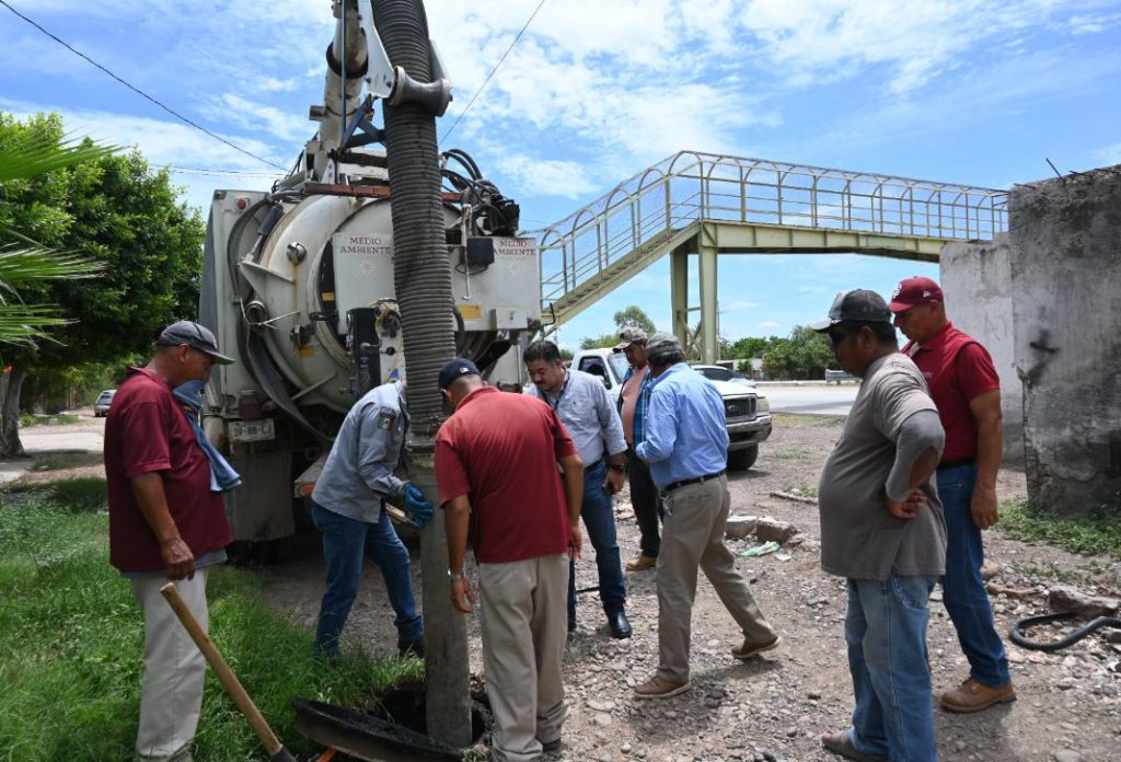 ATIENDE OOMAPAS DE CAJEME Y CONAGUA SOLICITUDES DE HABITANTES DE LOMA DE GUAMÚCHIL