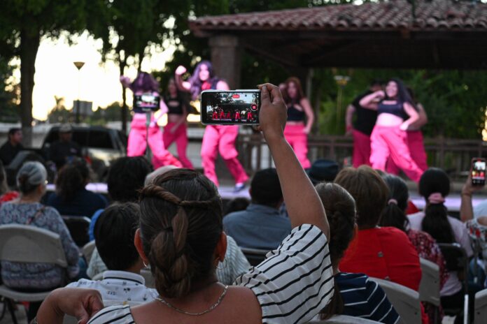 ÉXITO EN EL SEGUNDO FESTIVAL DE LAS JORNADAS CULTURALES COMUNITARIAS EN LA COLONIA CONSTITUCIÓN